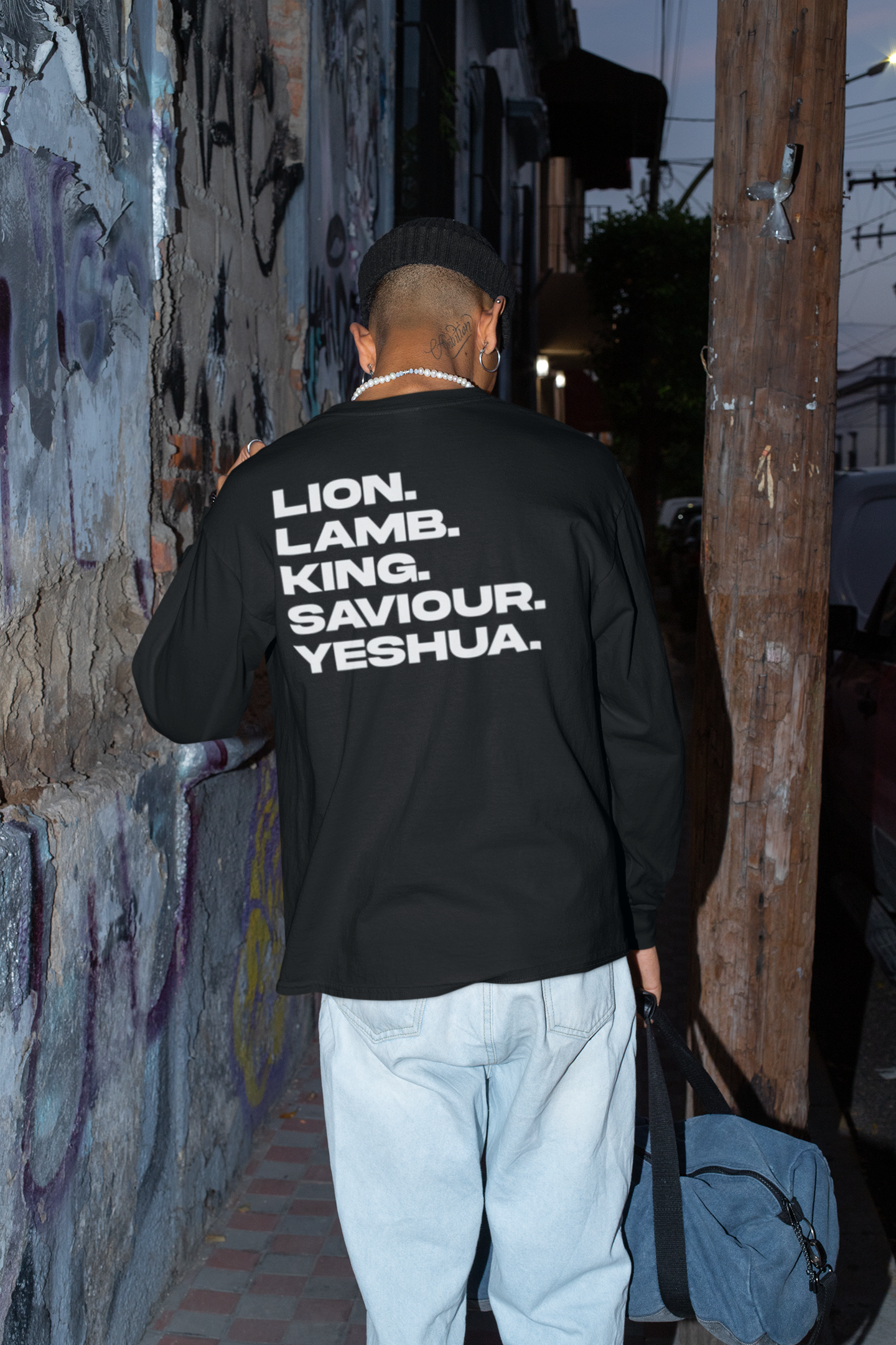 YESHUA LION LAMB|Unisex Relaxed Crew | 5160